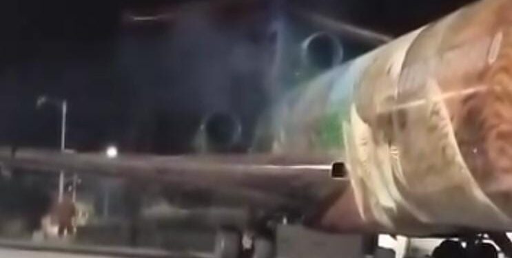 Vândalos ateiam fogo em trem de pouso do Avião do Metaverso, em Barra do Piraí