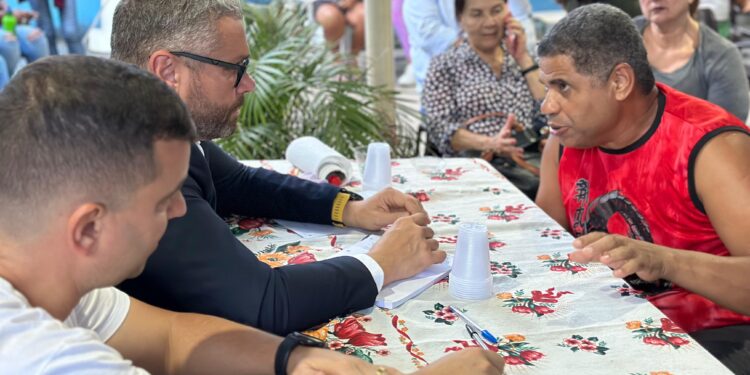 Prefeito na Minha Casa: Drable visita bairro Bom Pastor