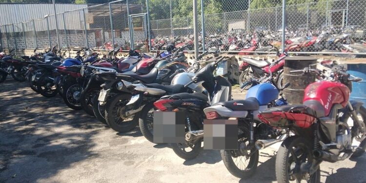Operações de combate aos “rolezinhos” em Volta Redonda terminam com 34 motos apreendidas