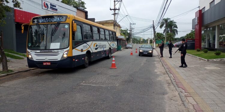 5° CPA realiza operação em Vassouras