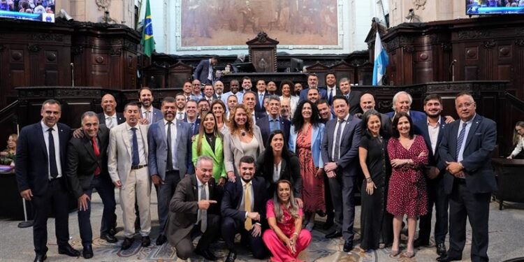 Alerj encerra ano legislativo com 2.600 projetos criados e mais de 300 leis em vigor