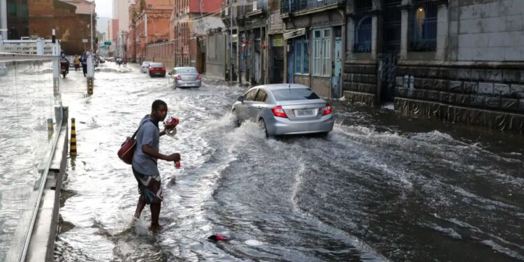 Governo Federal oferece apoio para afetados pelas chuvas no Rio