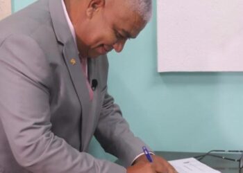 Vereador Edson Quinto assume a presidência da Câmara de Volta Redonda