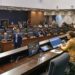 Lei pode determinar que entidades esportivas exijam comprovante de matrícula e frequência escolar de atletas juvenis