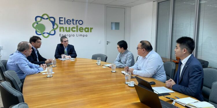 Eletronuclear recebe visita de parceiros chineses e russos