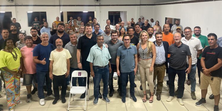Futuro das eleições em Pinheiral é assunto de encontro entre Tutuca, Ednardo e Luciano Muniz