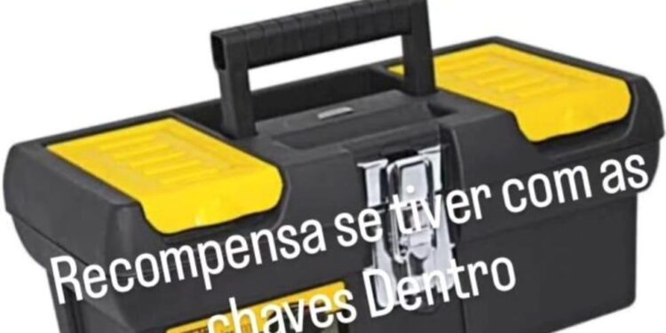 Proprietário de loja de automóveis tenta localizar chaves furtadas em Barra Mansa