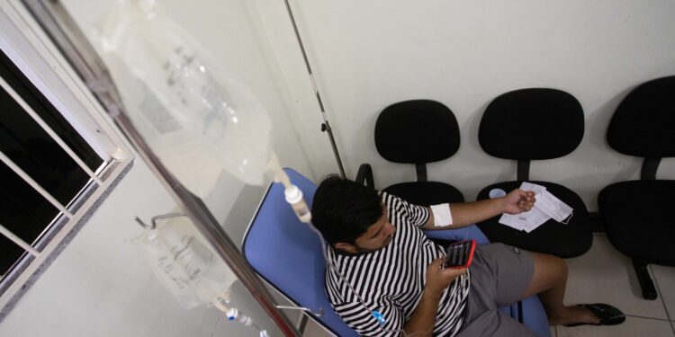 Volta Redonda mantém atendimento para pacientes com dengue e para vacinação durante feriado