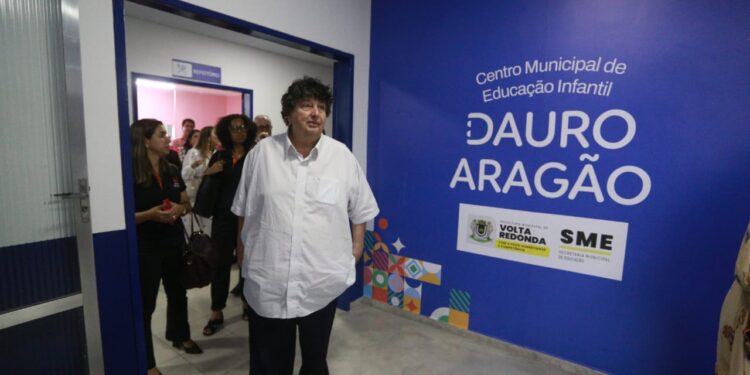 Volta Redonda inaugura Creche Dauro Aragão e garante mais 400 vagas para Educação Infantil