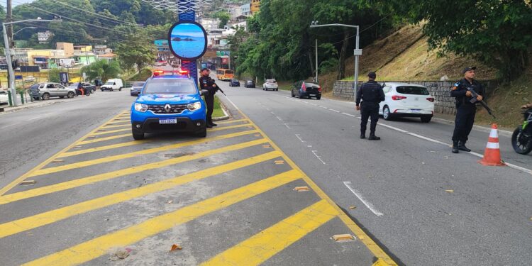 Polícia Militar realiza Operação em Angra dos Reis