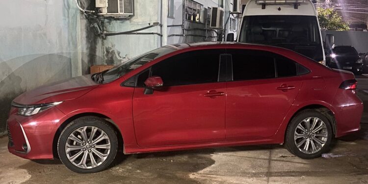 Polícia Civil recupera em Volta Redonda veículo de luxo roubado no Rio de Janeiro