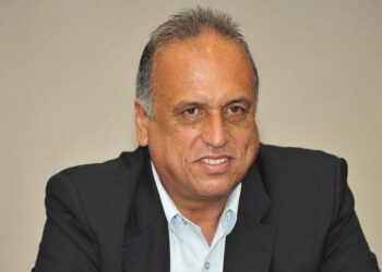 Lei da Ficha Limpa declara Pezão inelegível, mas político irá recorrer