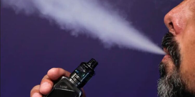 Anvisa proíbe cigarro eletrônico no Brasil