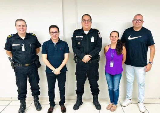 Prefeito de Pinheiral se reúne com novos comandantes do 5º CPA e do 28º BPM