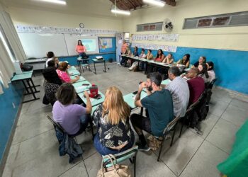 Pinheiral promove formação continuada para profissionais da educação sobre &nbsp;aprendizagem de PCDs e TEA