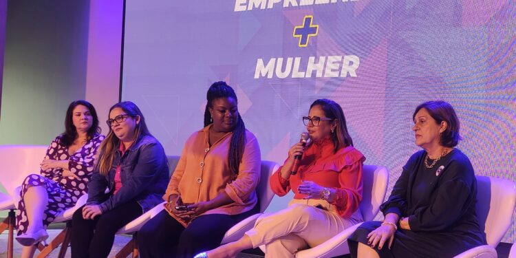 Firjan marca presença no Desenvolve RJ e Empreenda+Mulher em Itatiaia