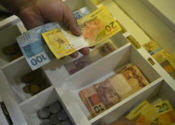 Novo prazo para saque do antigo fundo PIS/Pasep: veja quem tem direito e como evitar fraudes