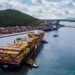 Navio porta-contêiner da classe New Panamax atraca pela primeira vez no Rio de Janeiro