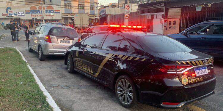 Polícia Federal participa de ação de reintegração de posse no Centro de Barra Mansa