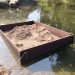 Polícia Ambiental apreende balsa e materiais usados em extração mineral na Banqueta, em Angra dos Reis