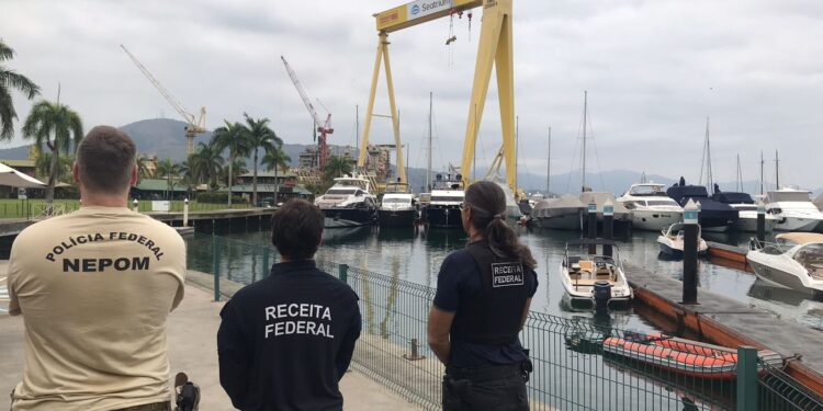 Operação apreende embarcações avaliadas em cerca de R$ 5,6 milhões em Angra dos Reis