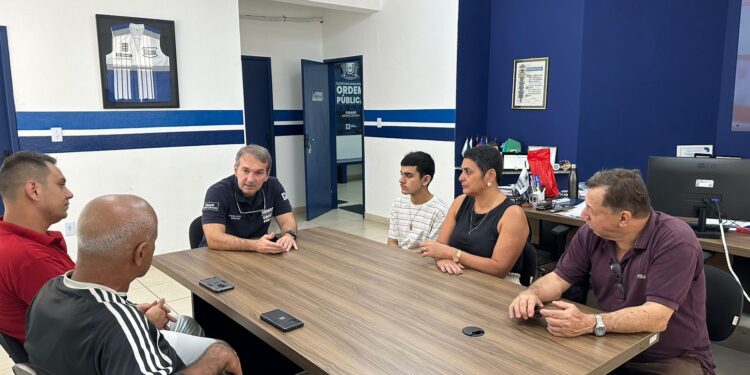 Ordem Pública de Volta Redonda irá criar grupos de WhatsApp com comerciantes dos mercados populares