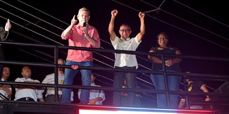 Candidato a prefeito Pedrosa realiza seu primeiro comício junto ao Ministro Márcio Macêdo em Pinheiral
