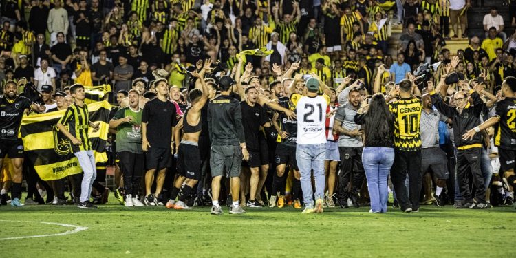 Voltaço retorna para a série B após 26 anos