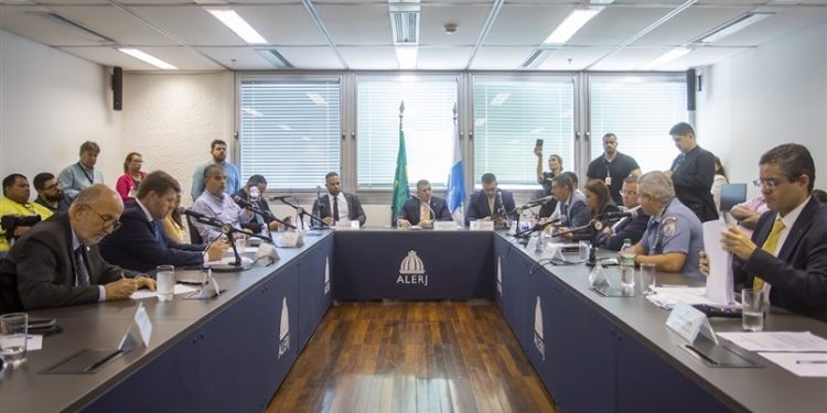 Alerj quer priorizar mão de obra local em grandes eventos no RJ
