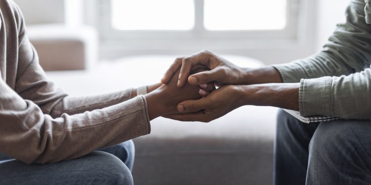 Além do Setembro Amarelo: a importância contínua do cuidado mental