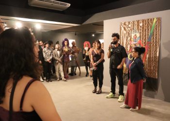 CSN apresenta exposição “Guerreiros do Arco-Íris” de Enivo no Centro Cultural Fundação CSN
