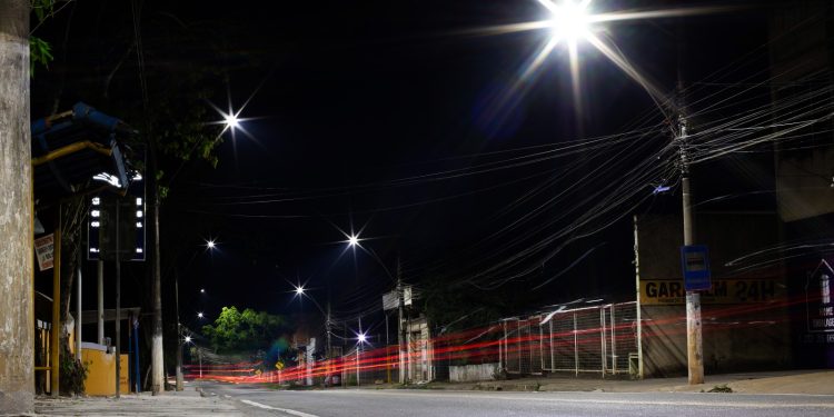 Nova iluminação de LED já atende a 77% de Volta Redonda