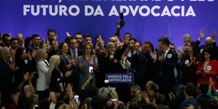 Ana Tereza Basilio lança candidatura à presidência da OAB-RJ