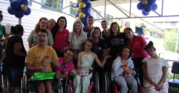 Trabalhadores da CSN realizaram dia especial para crianças da APADEFI em Volta Redonda