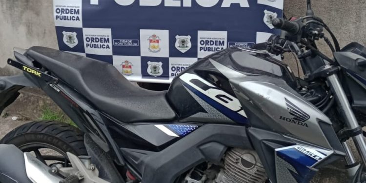 Sistema Integrado de Segurança de Volta Redonda recupera moto furtada no Retiro