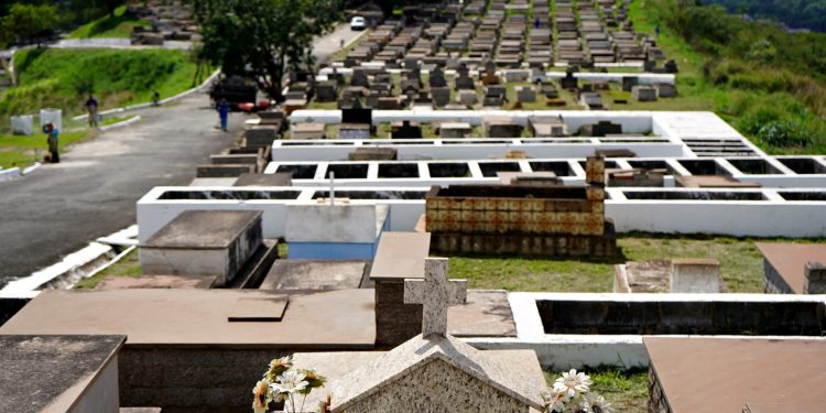 Cemitério Municipal de Volta Redonda realizará Missa de Finados