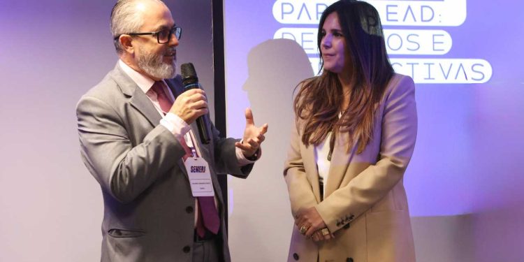 Presidente da FOA debate o futuro do Ensino a Distância em evento no Rio de Janeiro