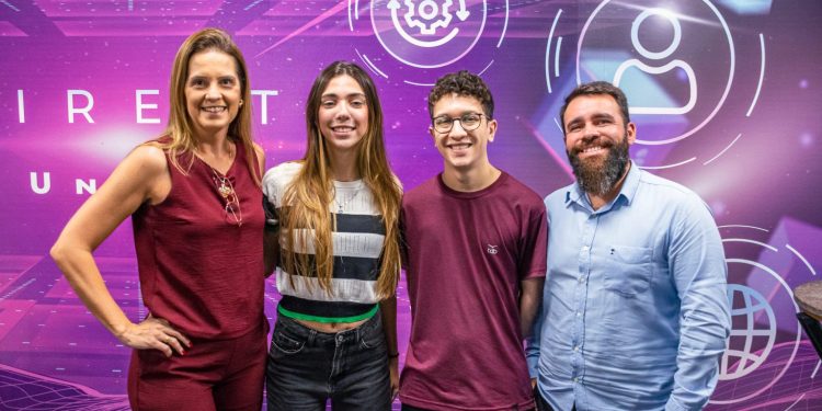 Alunos da UniFOA promovem Combate à Violência Doméstica