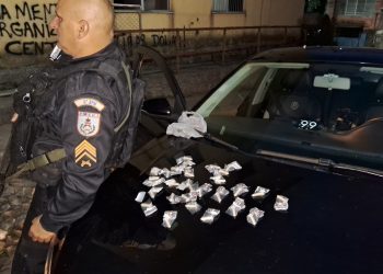 Homem é preso com cocaína escondida na cueca em Valença