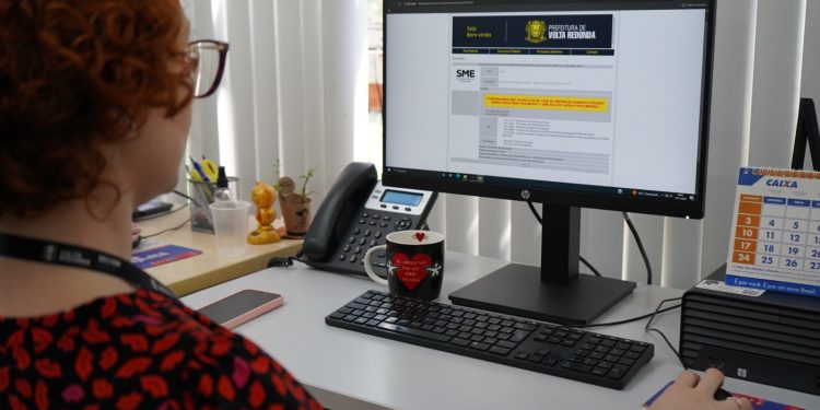 Inscrições para o concurso público da Educação em Volta Redonda seguem até 2 de dezembro
