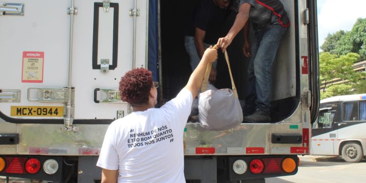 CSN distribui 12 mil cestas de fim de ano para seus trabalhadores