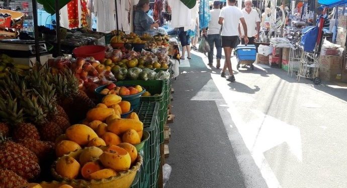 Feira Livre de Volta Redonda terá horário especial de Natal e uma edição extra