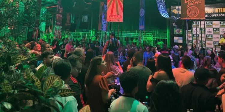 Vozes do Vitória homenageará músicos, personalidades, profissionais da imprensa e comunicação