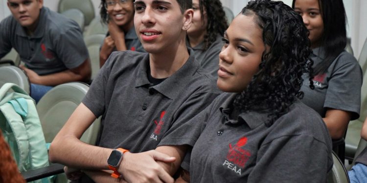 Fundação Beatriz Gama abre processo seletivo para Jovem Aprendiz em VR