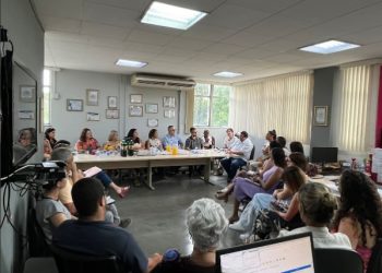 Munir Neto participa de reunião da Assistência Social de Volta Redonda