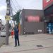 Volta Redonda combate poluição visual e faz a retirada de propagandas irregulares das ruas