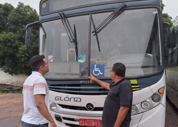 Prefeitura de Valença realiza vistoria de ônibus em empresa de transporte público