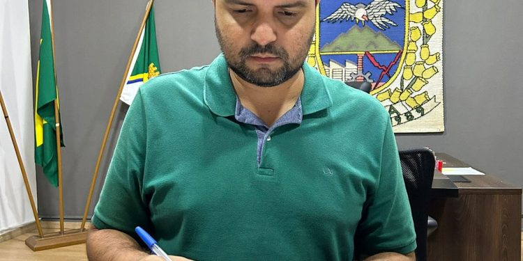 Itatiaia decreta corte de gastos para lidar com dívida milionária deixada por gestão anterior
