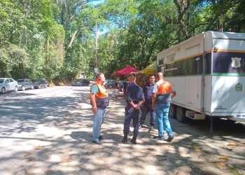 Trailer da Guarda Civil reforça ordenamento de trânsito em Penedo