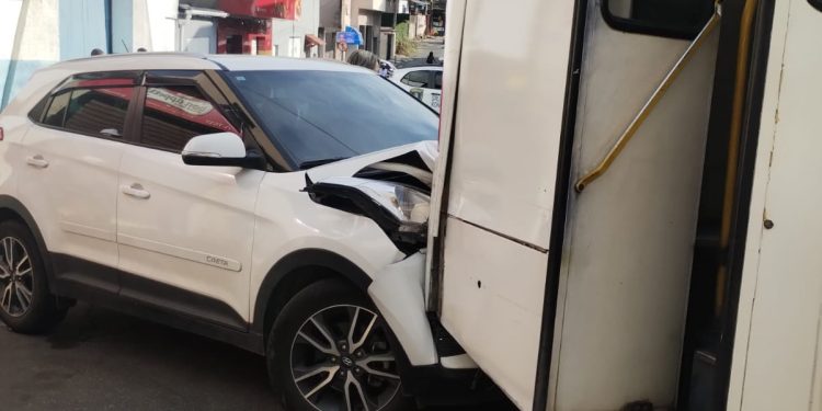 Grave acidente deixa mais de 40 pessoas feridas em Barra Mansa